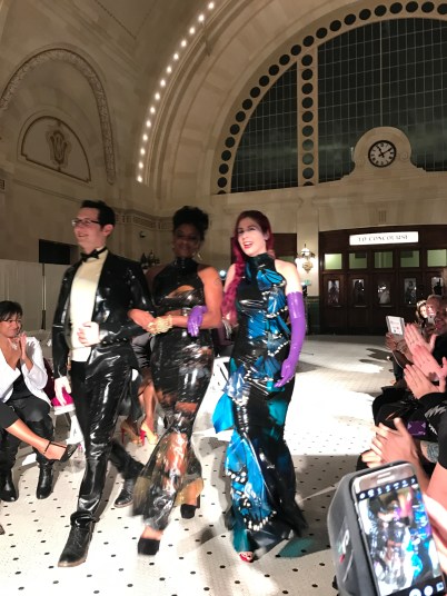 20161015_061035548_ios